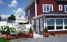 Motel Canadien
